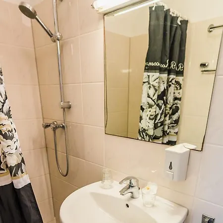Sander Otel 3*