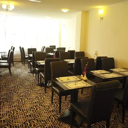 Ibis Styles Hotel 3*