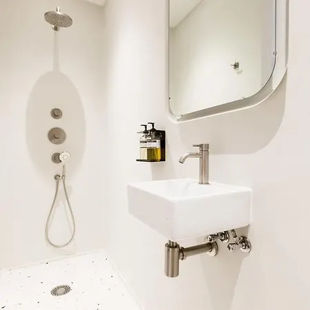 아파트 Kith & Kin Boutique