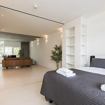 Short Group Houthavens Serviced * Amsterdam