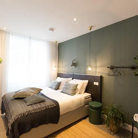 Keizersgracht Bed & Breakfast 3*