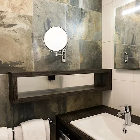 Hotel Eden 4*