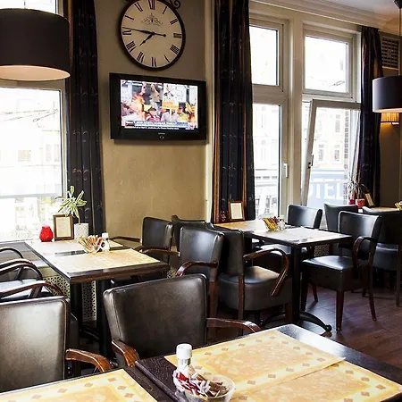 Hostel Princess Leidse Square