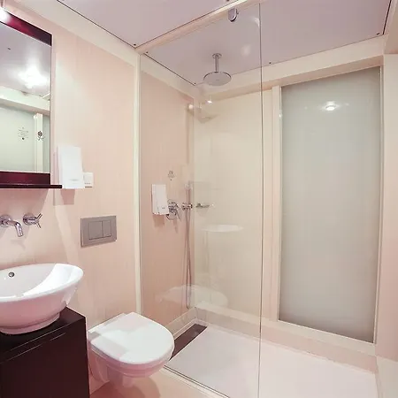 Qbic Wtc Hotel Amsterdam