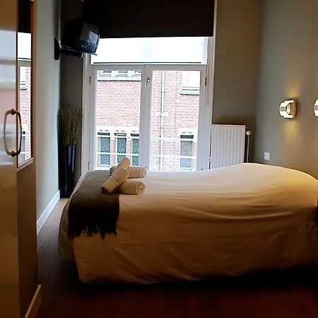 Frisco Hotel 2*