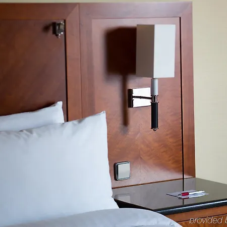 Marriott Hotel 5*