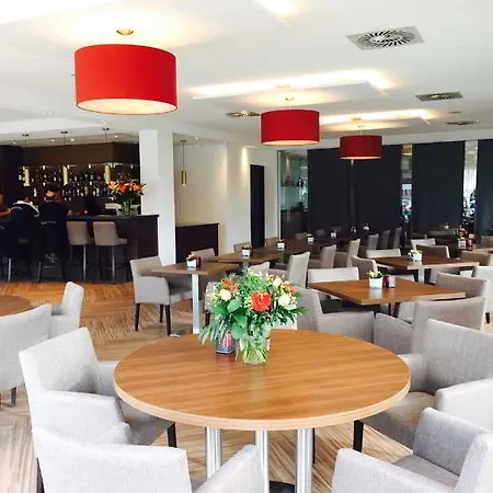 Ozo Arena 4* Amsterdam