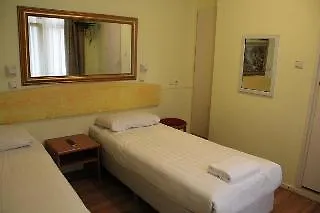 Dam Szálloda 2*