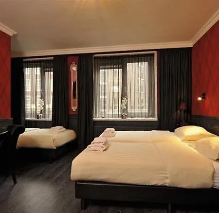 Hotel Sint Nicolaas Ámsterdam