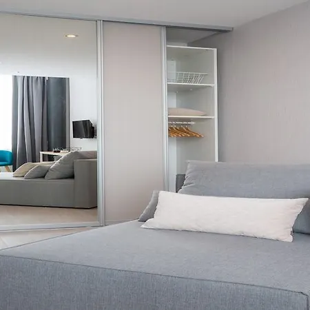 Hotel2stay Appart hôtel 3*