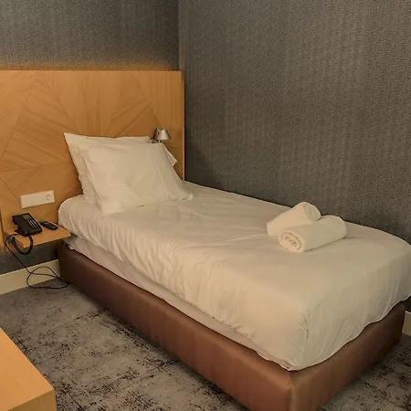 Amadi Panorama Hotel 4*