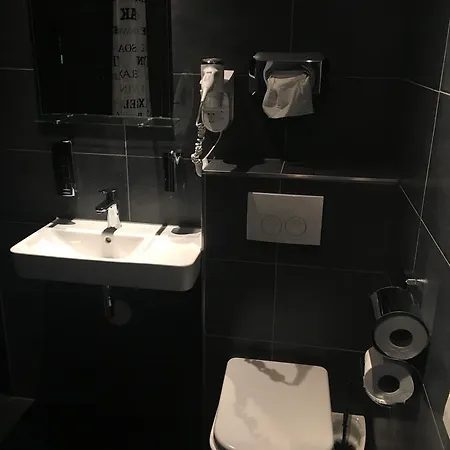Hotel Manofa