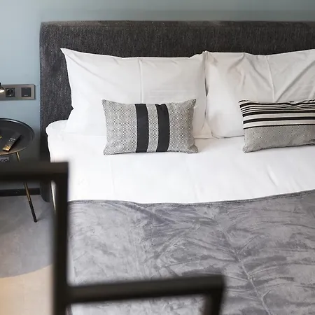 Quentin Zoo Otel