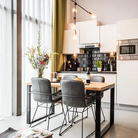 Yays East By Numa Apart-hotel