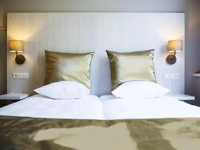 Hotel Apple 3*