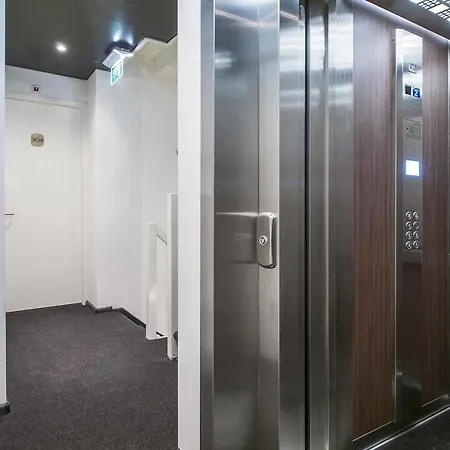 Hotell Larende 3*