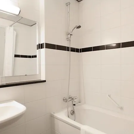 Bastion Amstel Hotel 3*