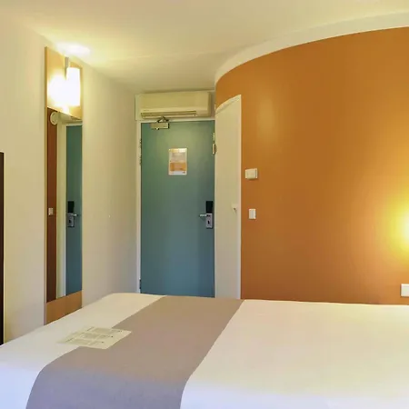 Ibis Centre Stopera Hotel 3*