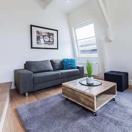 Apartment Short Group Tropen Serviced