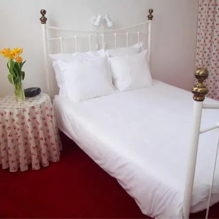 Bed And Breakfast Amsterdam 3*