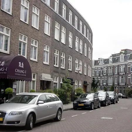 Budget Trianon Hotel