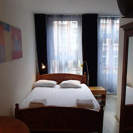 Hotel Bicycle *
