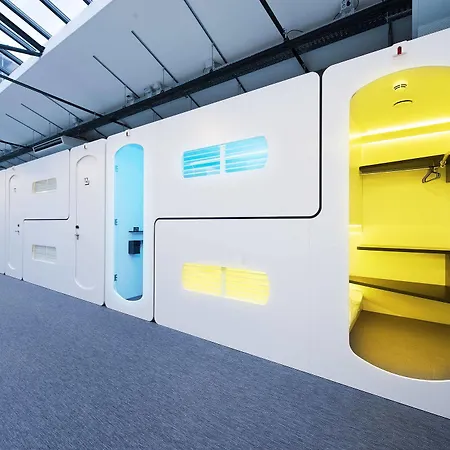 Cityhub Отель 4*