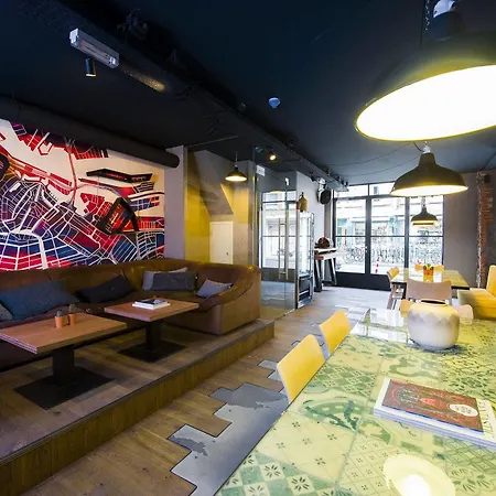 Cityhub 4*