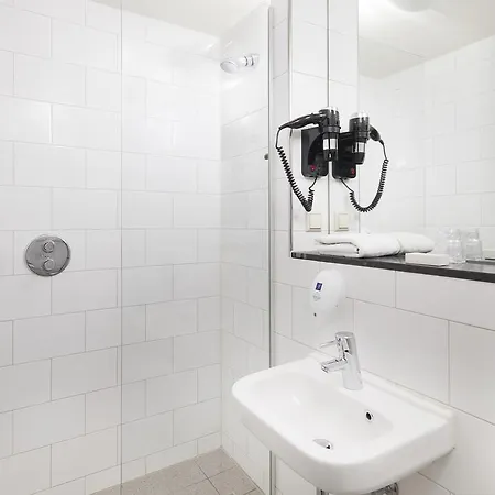 Singel Hotel 3*