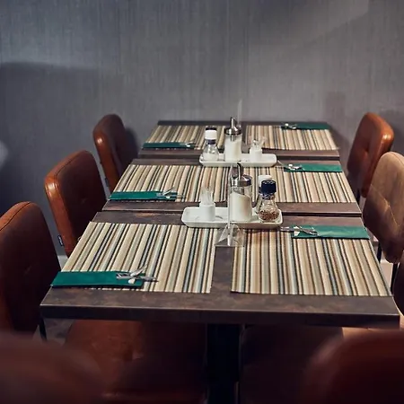 Singel Hotel 3*
