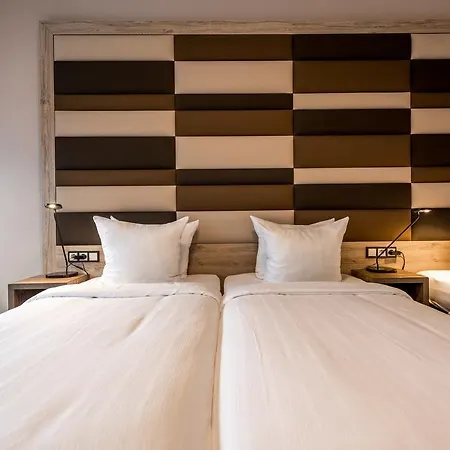 Xo Blue Square Amsterdam