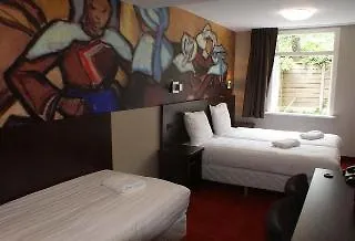 Gogh Hotel