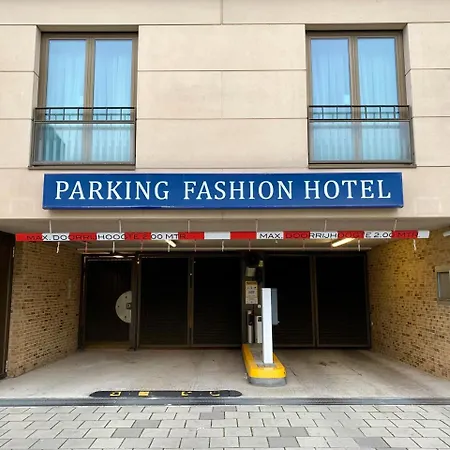 Westcord Fashion Hotel 4*