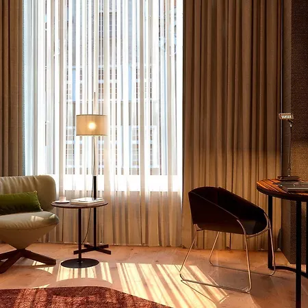 Hotel Nh Collection Flower Market 4*