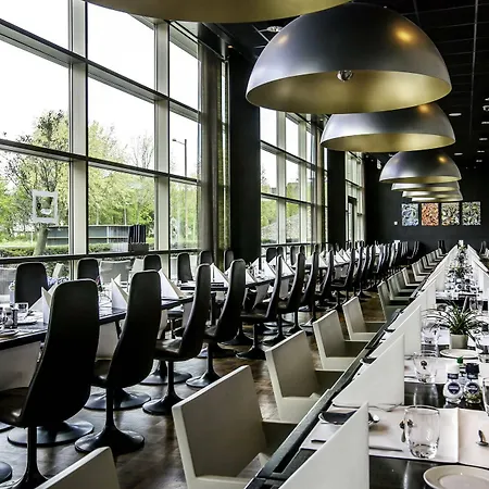 Dutch Design Artemis Hotel 4*