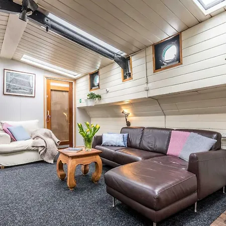 Bed and breakfast Houseboat Reussi Ámsterdam