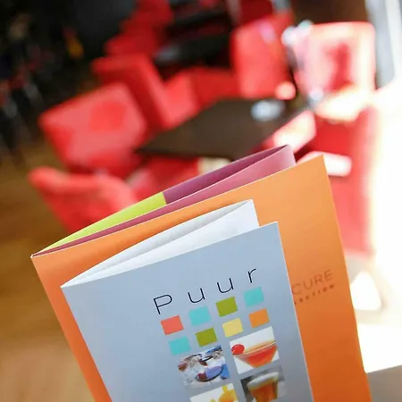Mercure West 4*