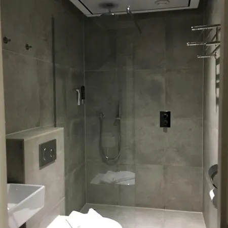 Hotel Mosaic Centre 3*