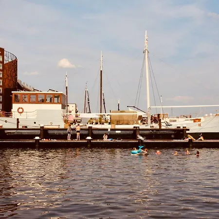 Botel Sailor Coaster Mado Amsterdam