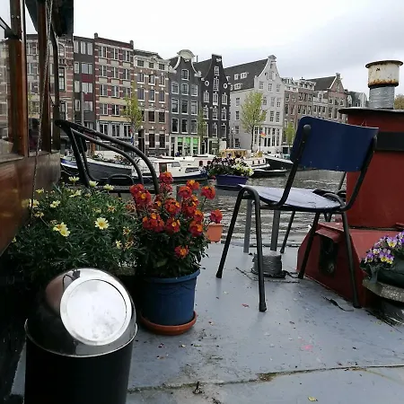 Waterloo Square River Vieuw Houseboat Amsterdam