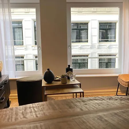 Damrak Short Appartement