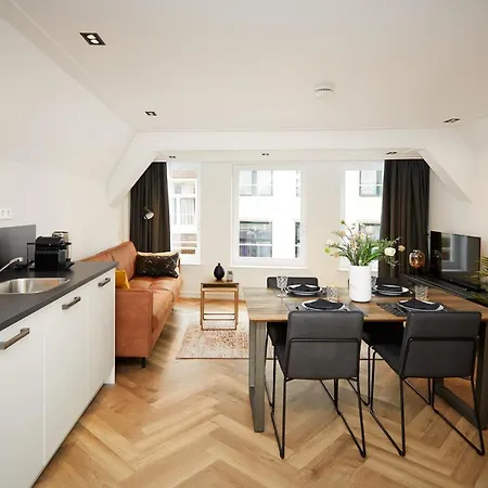 Damrak Short Appartement