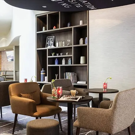 Hotel Ibis Centre Stopera 3*