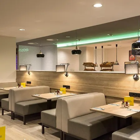 Holiday Inn Amsterdam 4* Amsterdam