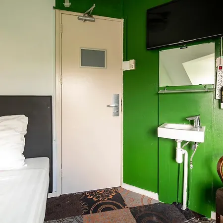 Hostel Princess Leidse Square