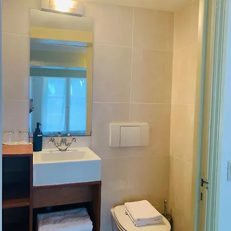 Amsterdam Central Guest House أمستردام