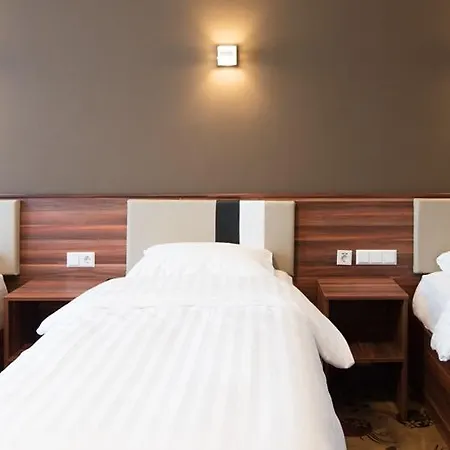 King's Court Otel
