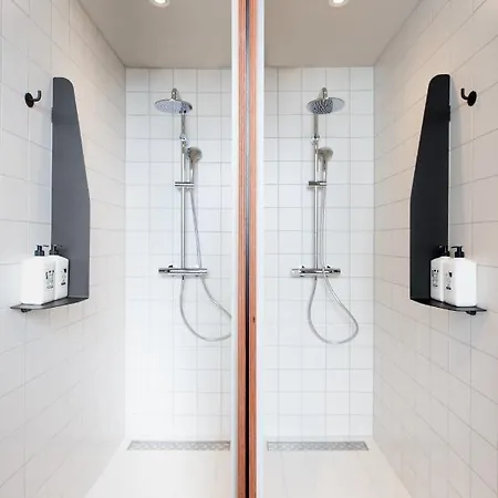 Volkshotel Hotel 3*