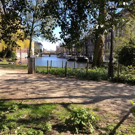 Hortus 2* Amsterdam