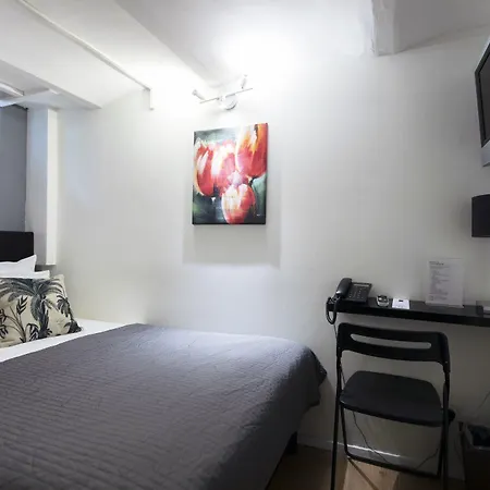 Quentin England Hotel